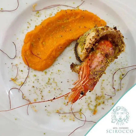 מלון Ristorante Scirocco 3*